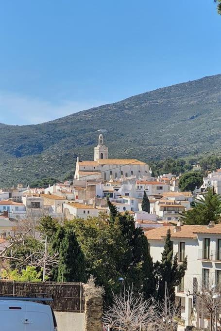 Espectacular Planta Baja Con Terraza Y Parking A 5 Min De La Playa Apartment Cadaqués Exterior foto